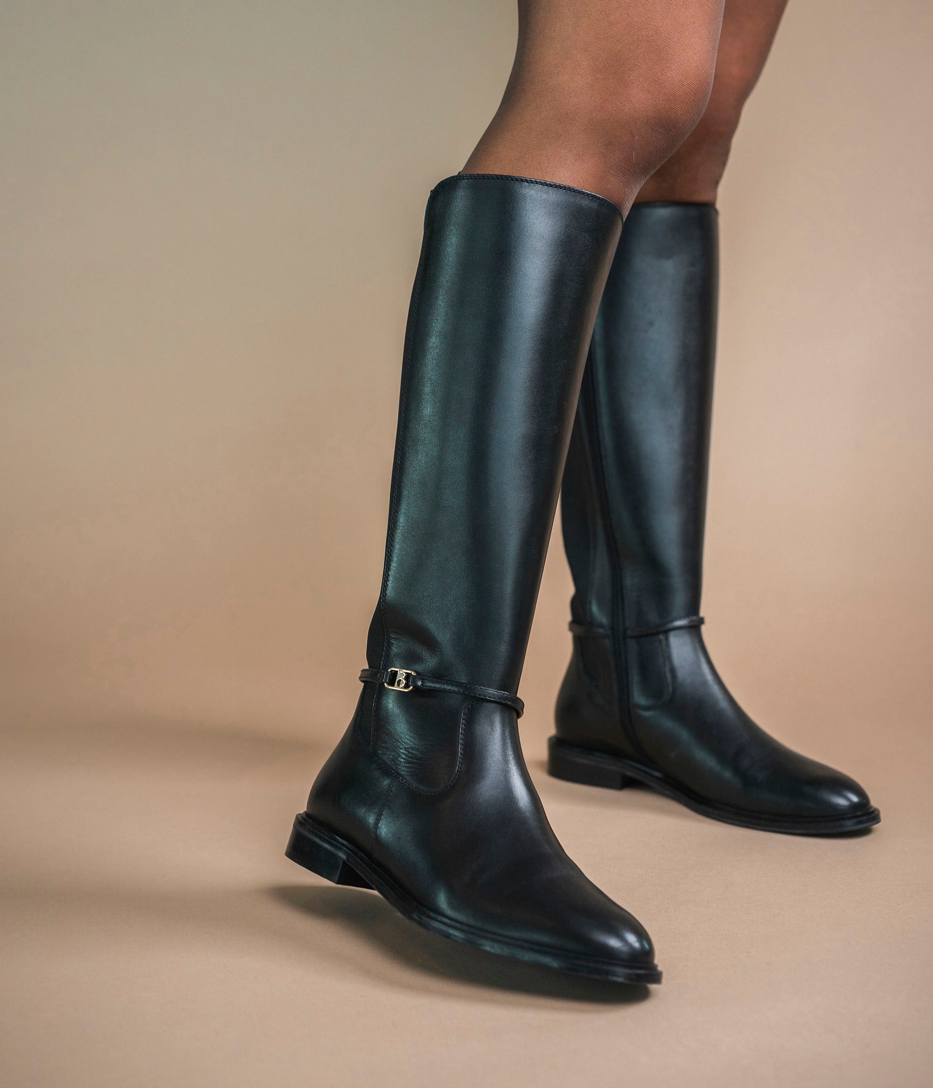 bottes-en-cuir-611pje-1.jpg